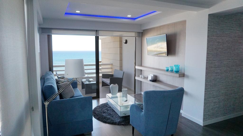Lazuli Beachfront Sea View Ap144 Ларнака Экстерьер фото